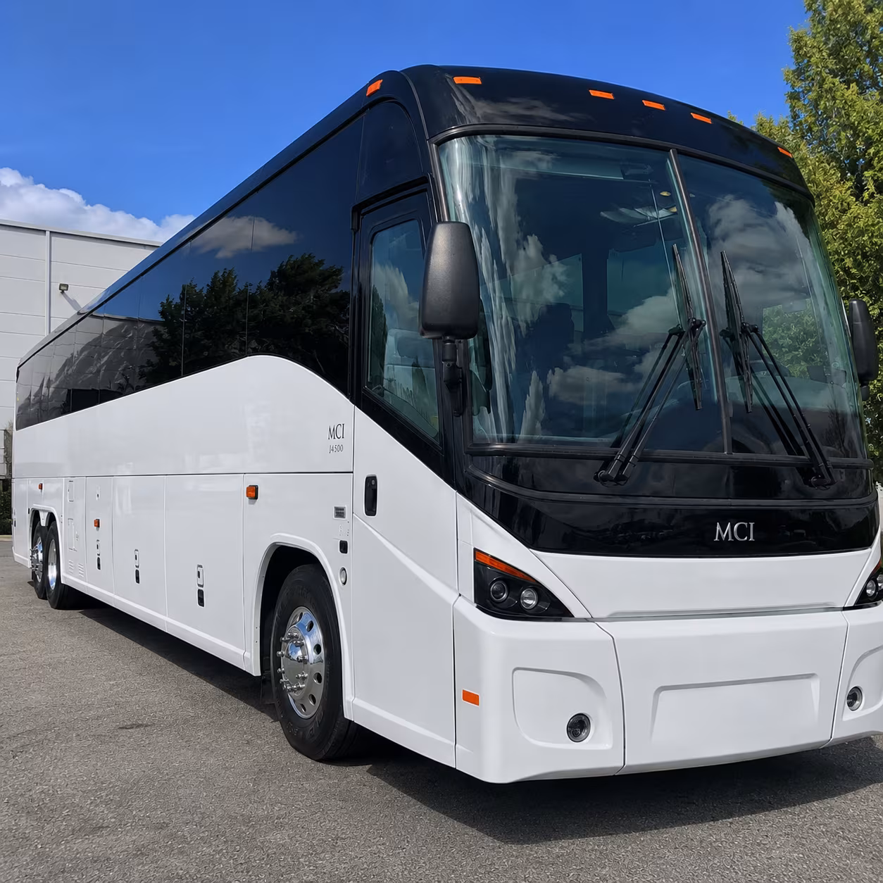 bishop international airport fnt group shuttle services